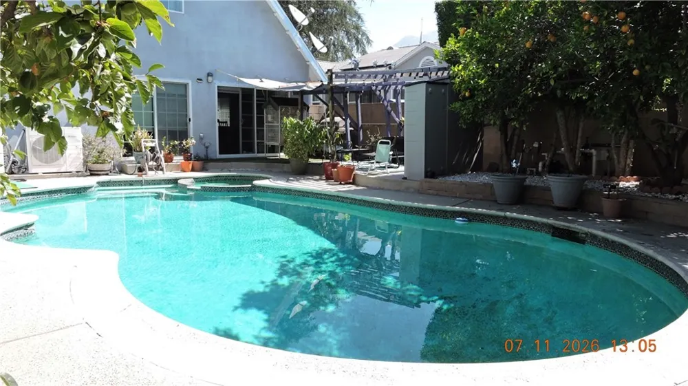 7818 Apperson Sunland, CA 91040