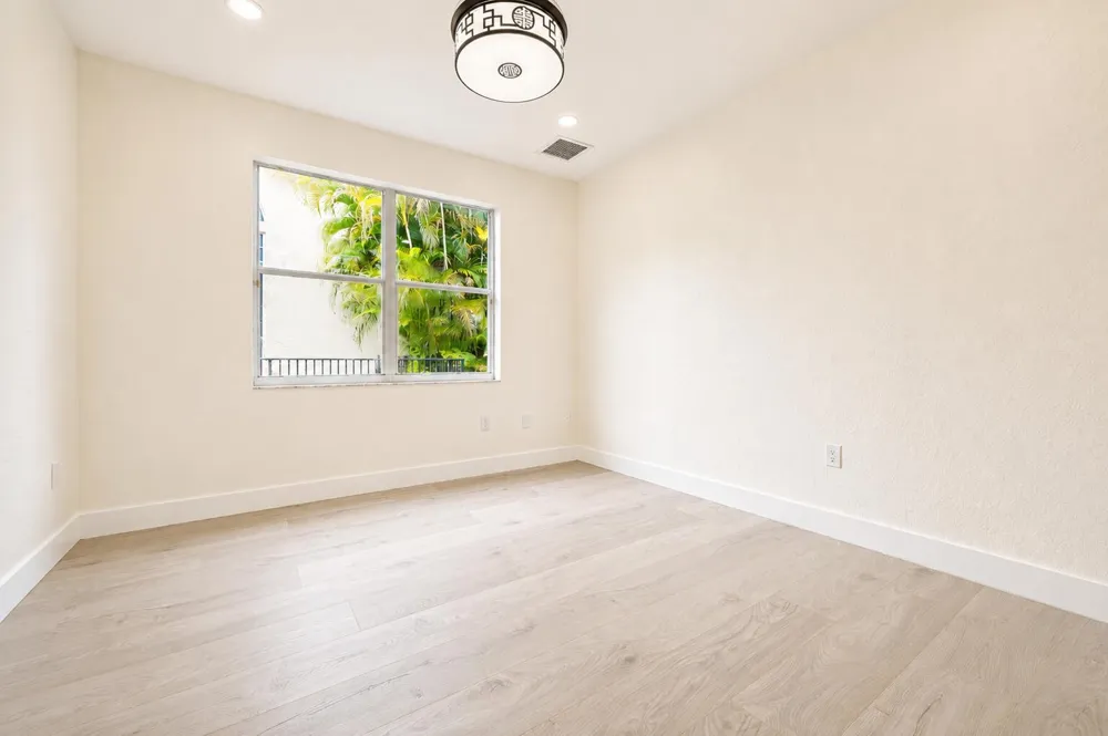 19428 Estuary Drive Boca Raton, FL 33498