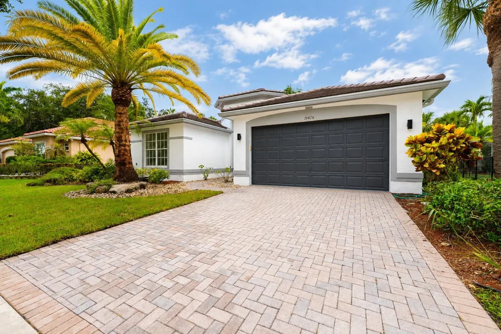 19428 Estuary Drive Boca Raton, FL 33498