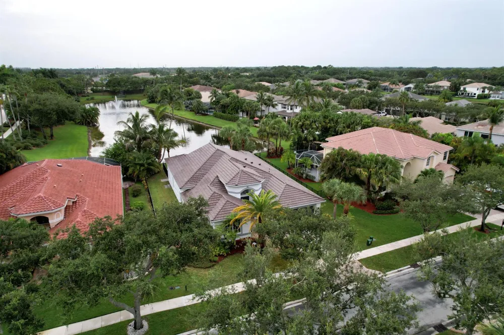 19428 Estuary Drive Boca Raton, FL 33498