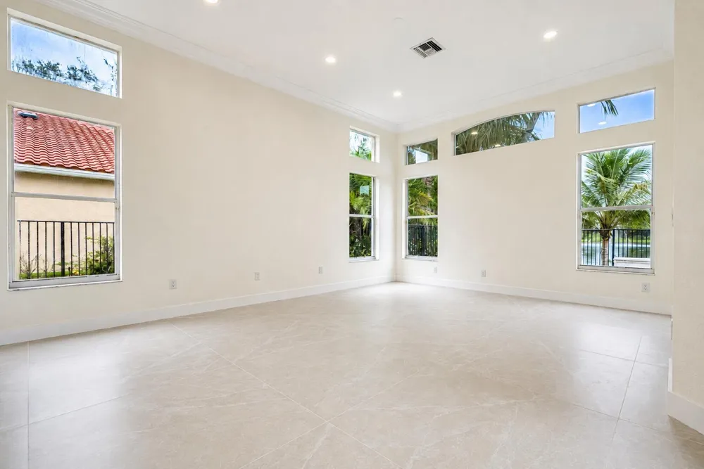19428 Estuary Drive Boca Raton, FL 33498