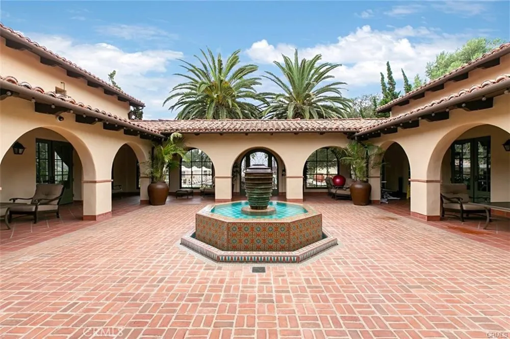 4 Baffin bay Newport Coast, CA 92657
