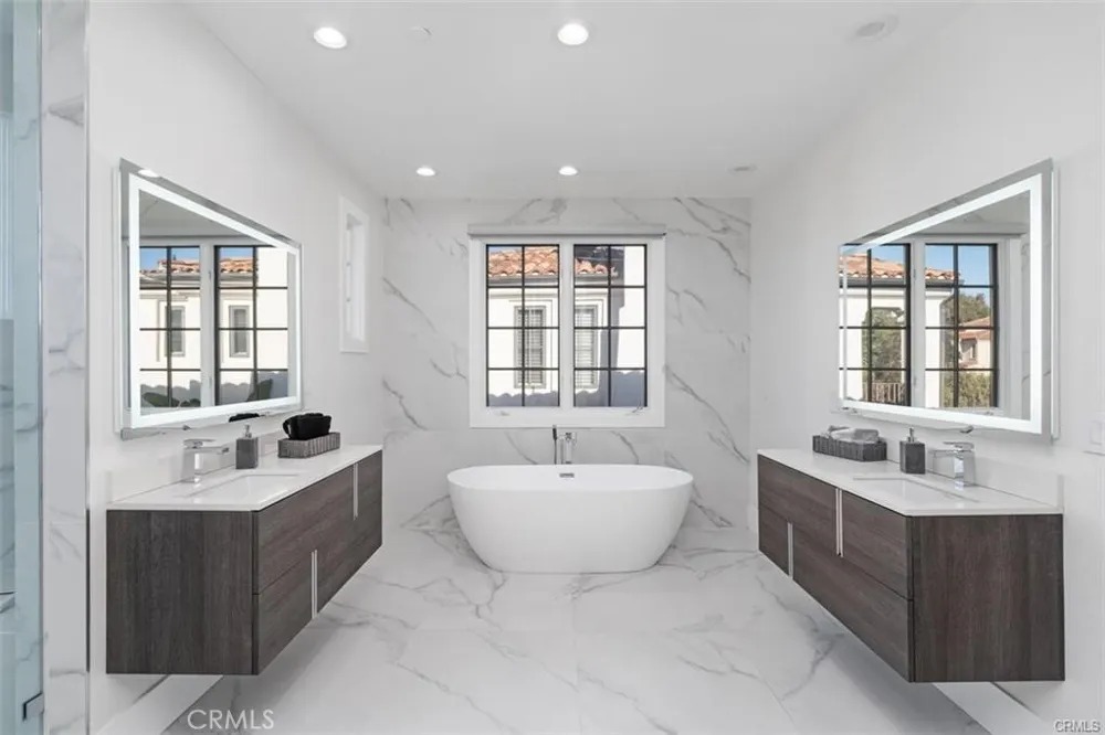 4 Baffin bay Newport Coast, CA 92657