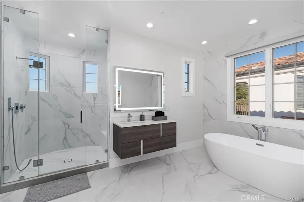 4 Baffin bay Newport Coast, CA 92657