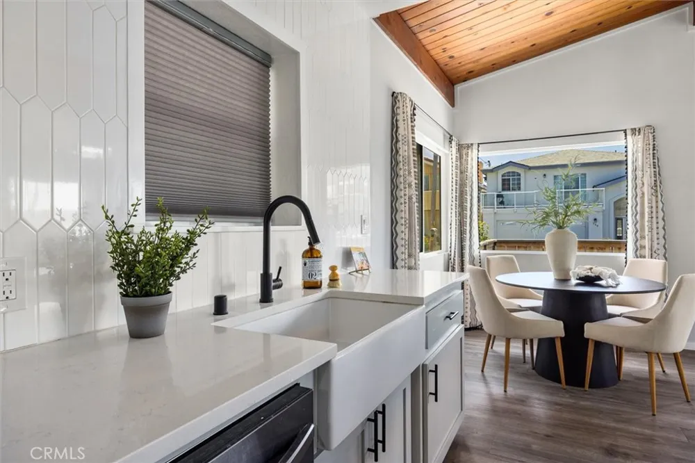 381 Rennell Morro Bay, CA 93442