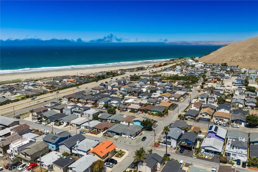 381 Rennell Morro Bay, CA 93442