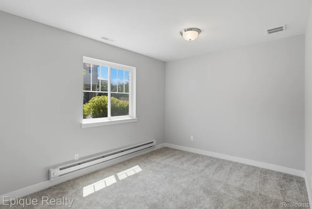 25549 Grandview Lane #31 Novi City, MI 48375