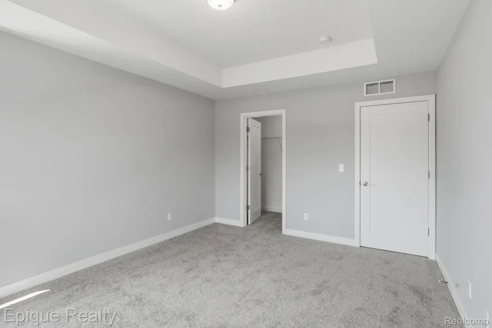 25549 Grandview Lane #31 Novi City, MI 48375