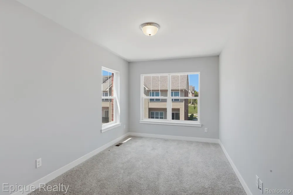 25549 Grandview Lane #31 Novi City, MI 48375