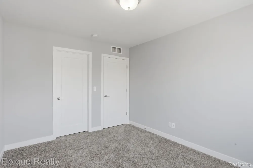 25549 Grandview Lane #31 Novi City, MI 48375