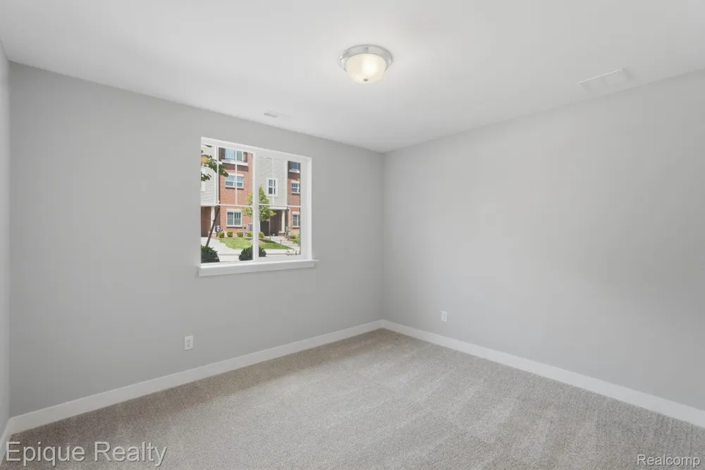 25558 Grandview Lane #38 Novi City, MI 48375