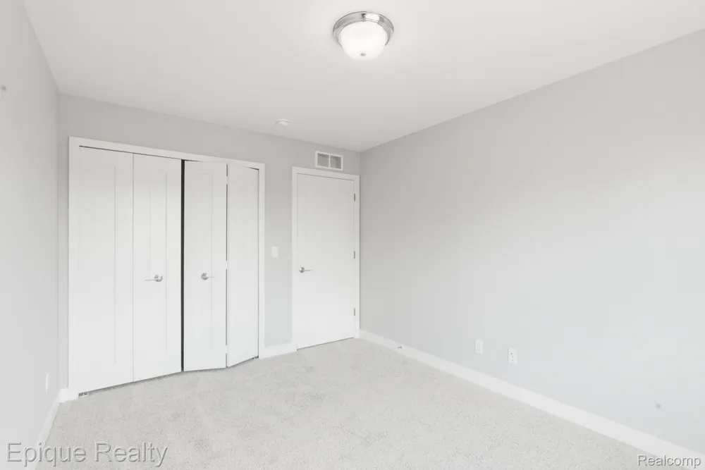 25558 Grandview Lane #38 Novi City, MI 48375