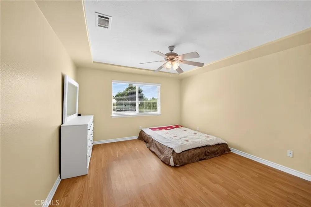 10624 Nugget Phelan, CA 92371