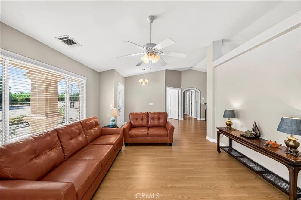 10624 Nugget Phelan, CA 92371