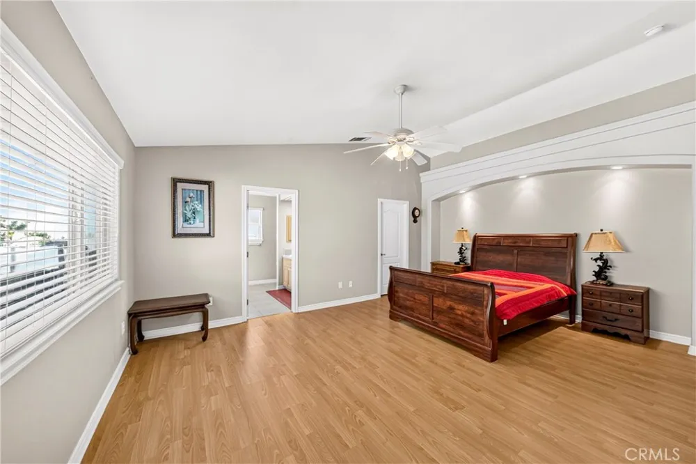 10624 Nugget Phelan, CA 92371