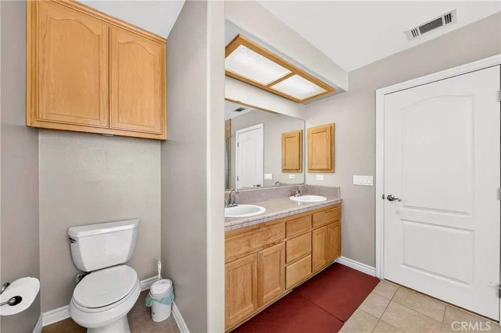 10624 Nugget Phelan, CA 92371