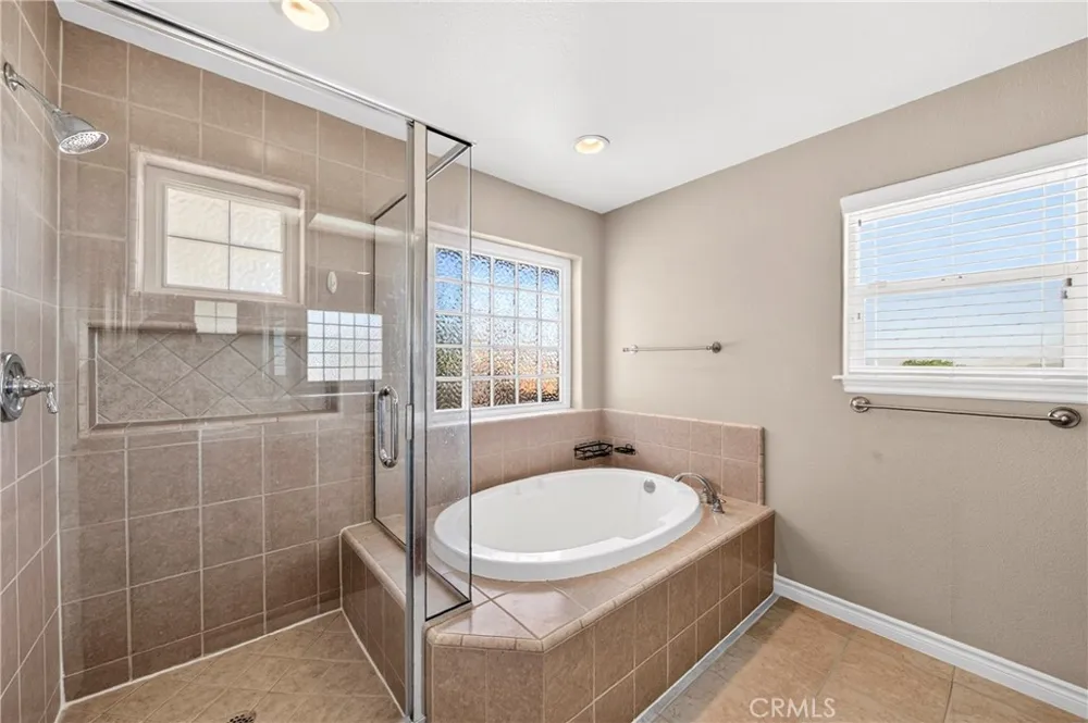 10624 Nugget Phelan, CA 92371