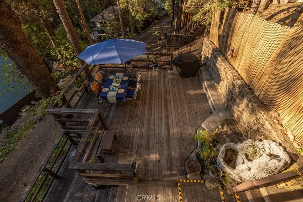 49988 Locust Oakhurst, CA 93644