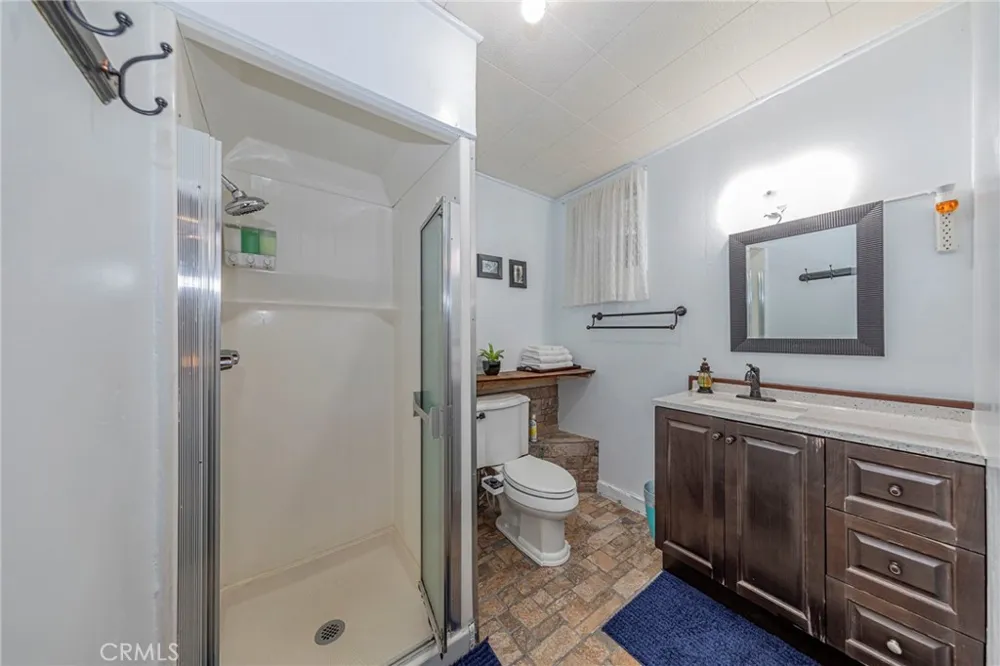 49988 Locust Oakhurst, CA 93644