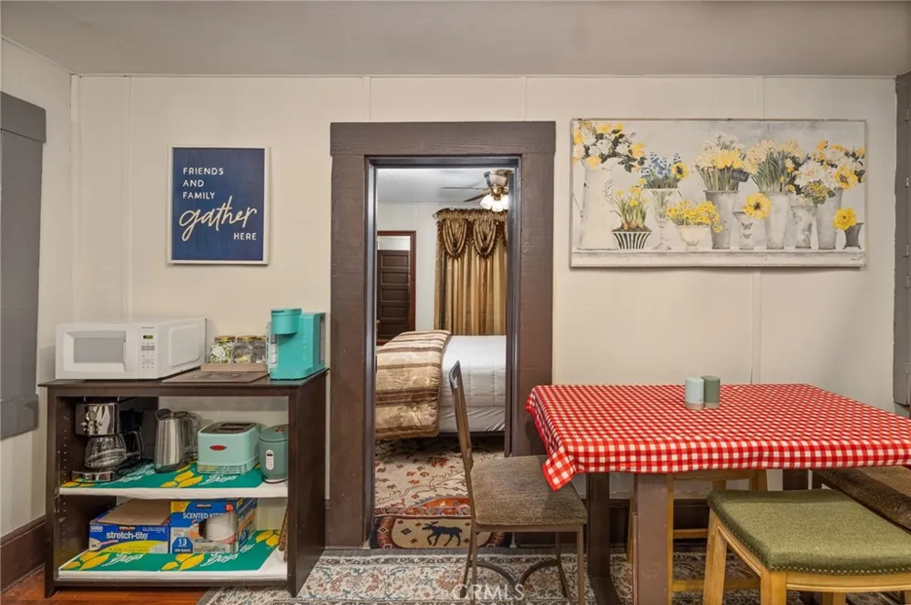 49988 Locust Oakhurst, CA 93644