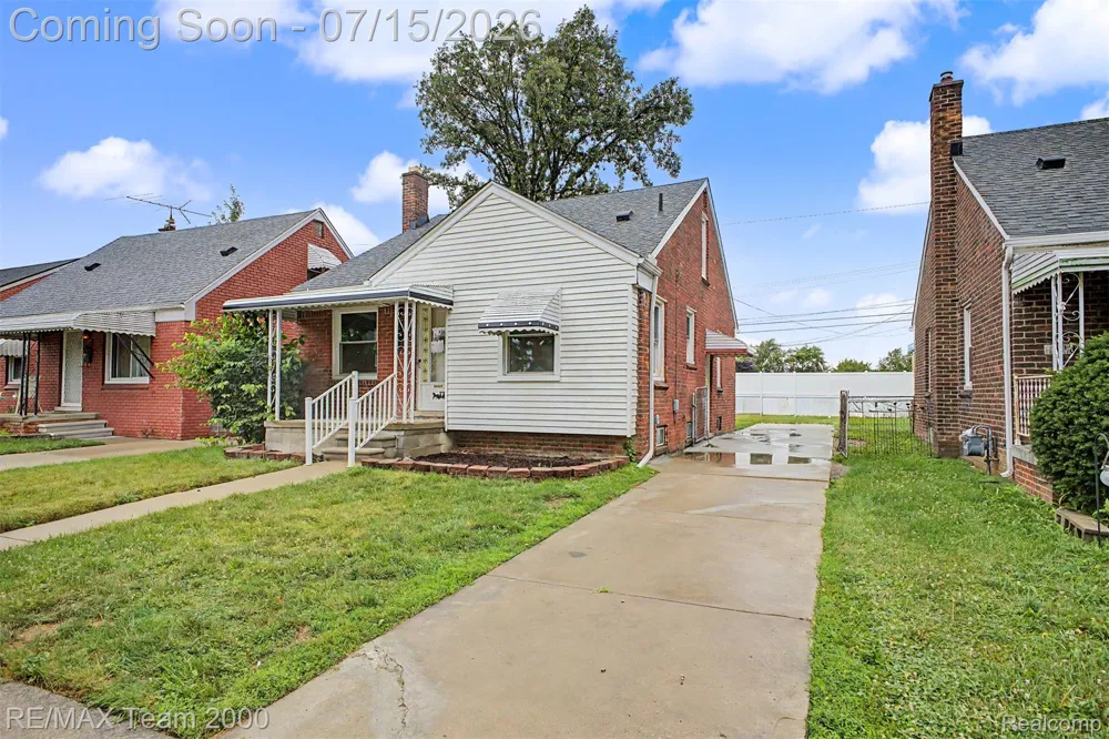 1670 Riverbank Street Lincoln Park City, MI 48146