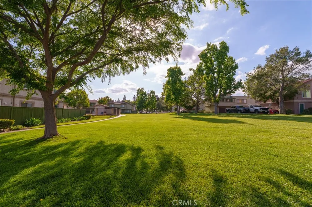 8439 Sunset Trail #B Rancho Cucamonga, CA 91730