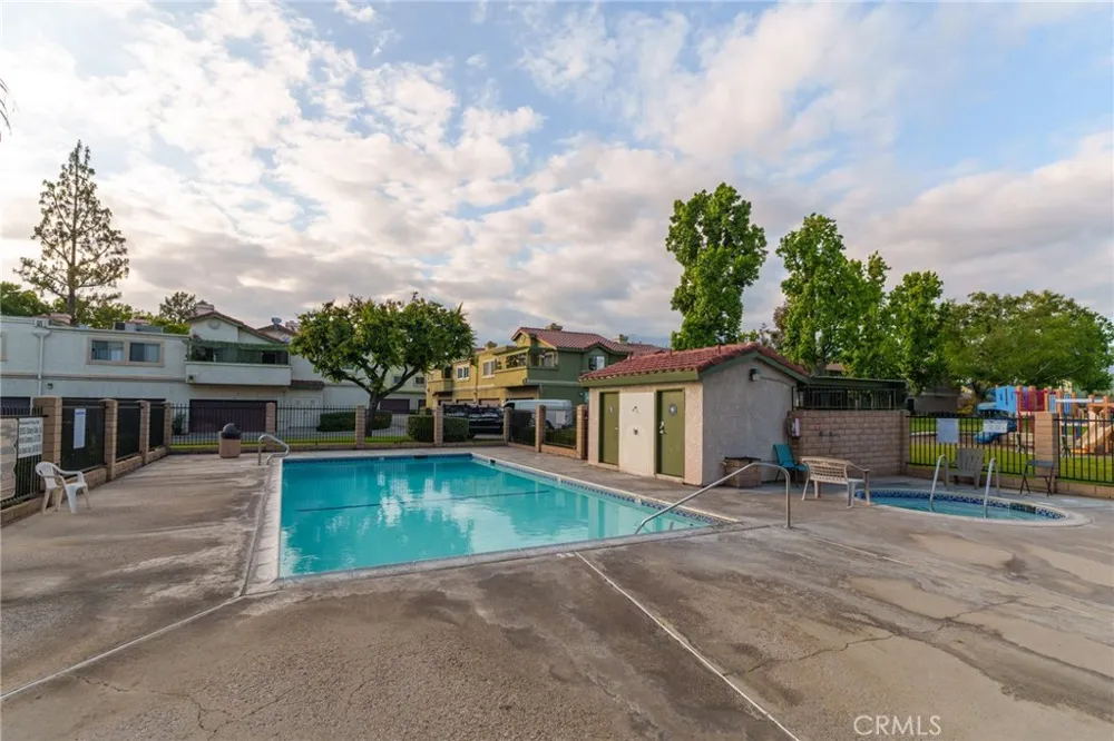 8439 Sunset Trail #B Rancho Cucamonga, CA 91730