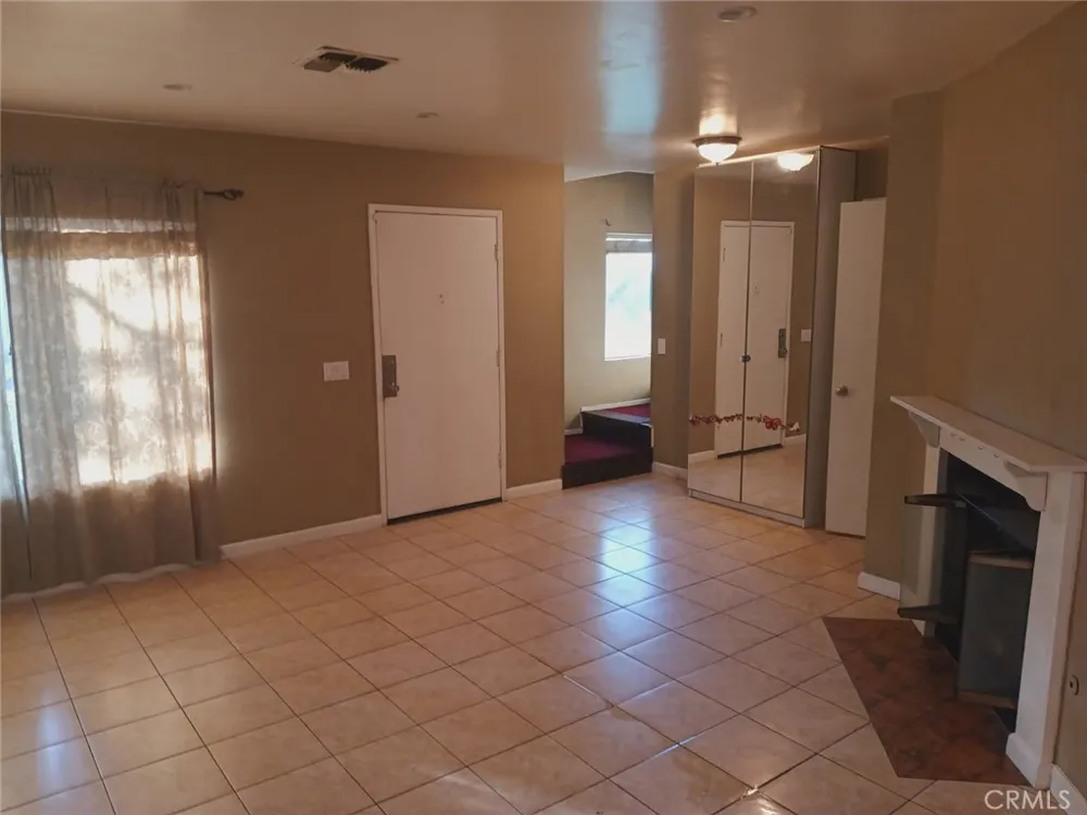 8439 Sunset Trail #B Rancho Cucamonga, CA 91730