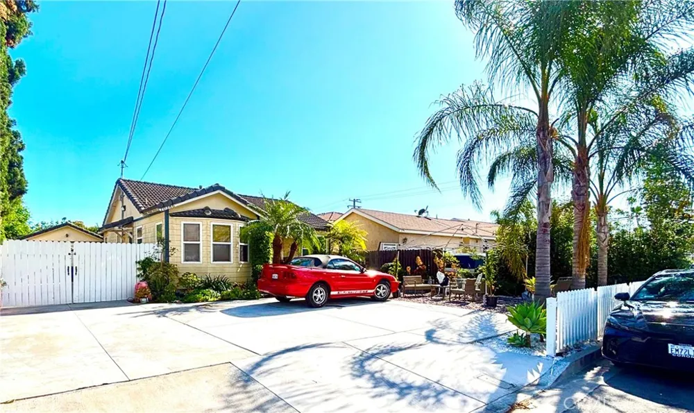 10382 Bonnie Garden Grove, CA 92843