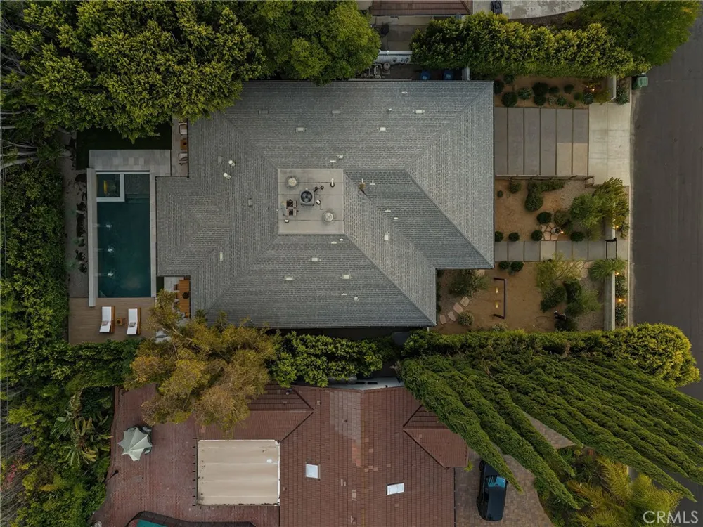 16130 Otsego Street Encino, CA 91436