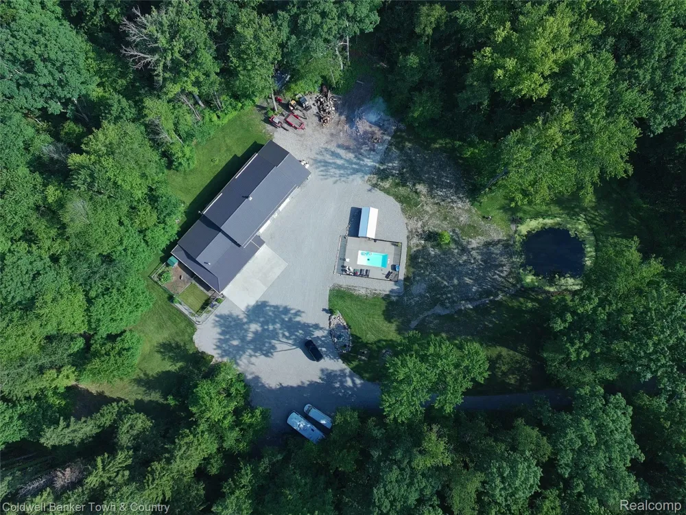 6150 Fleming Road Cohoctah Township, MI 48836