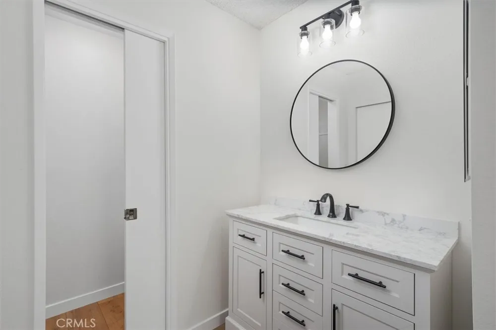15822 Ada Street Canyon Country, CA 91387