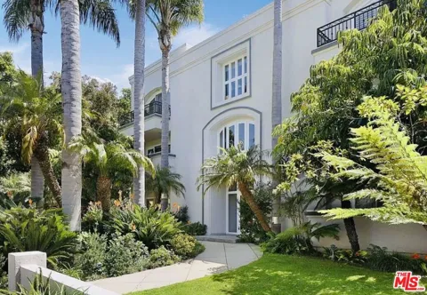 446 San Vicente Boulevard #107