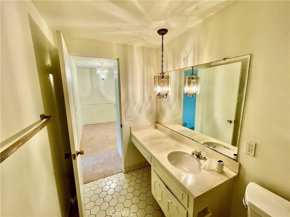 139 E Cypress Redlands, CA 92373