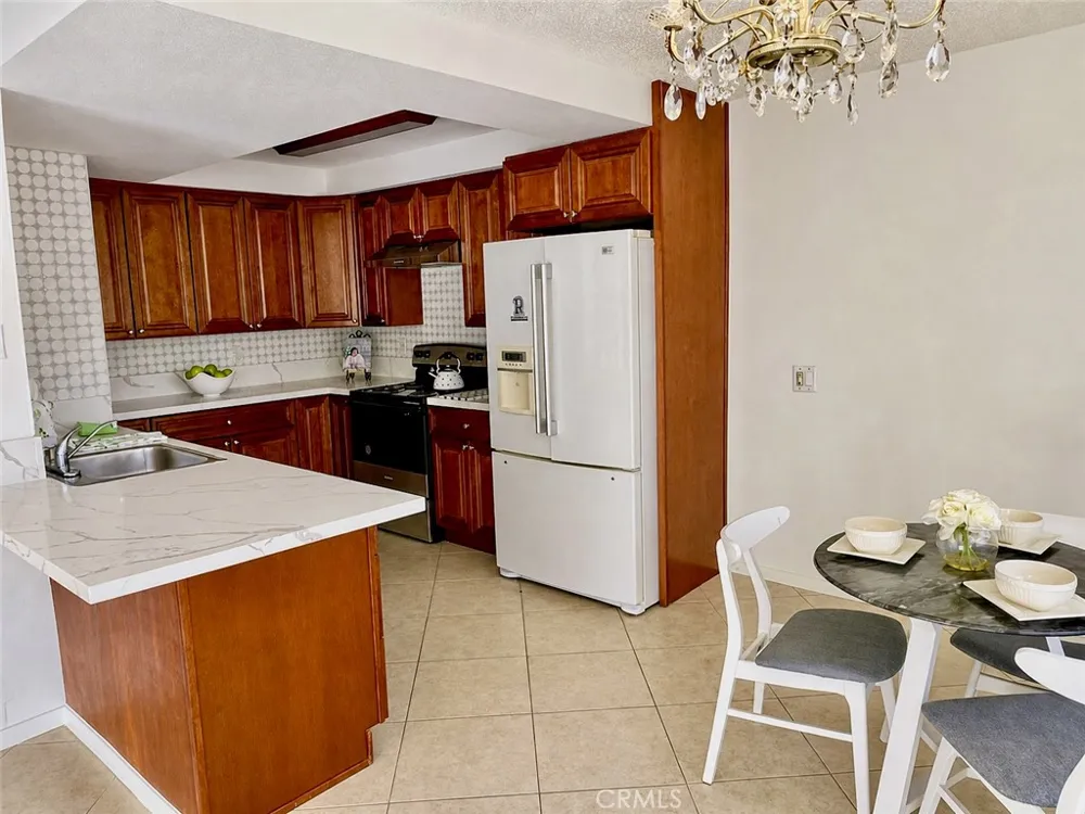 139 E Cypress Redlands, CA 92373
