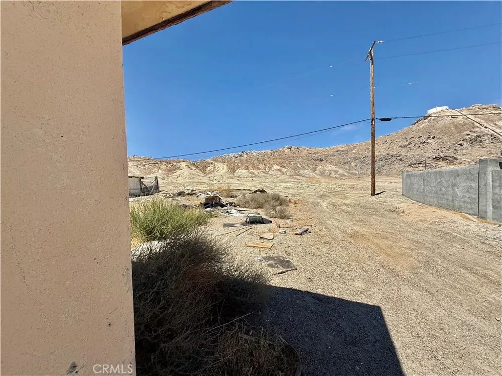 84372 8th Street Trona, CA 93562