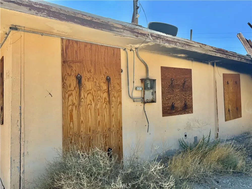 84372 8th Street Trona, CA 93562