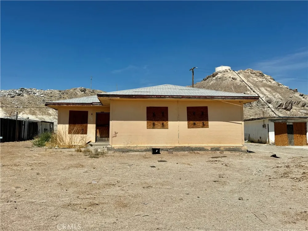 84372 8th Street Trona, CA 93562