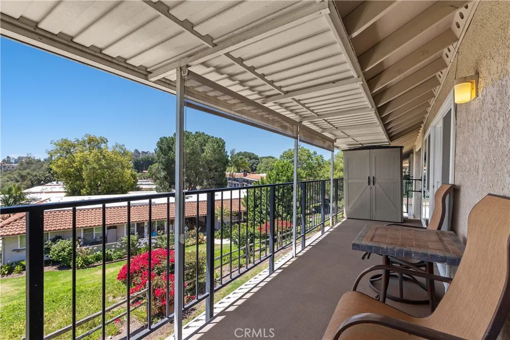 3047 Via Serena S Laguna Woods, CA 92637