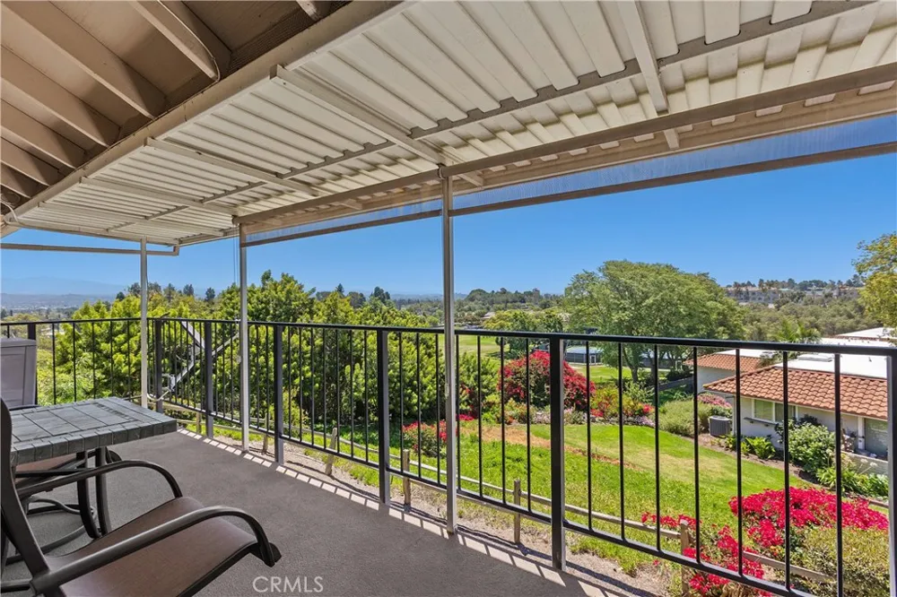 3047 Via Serena S Laguna Woods, CA 92637