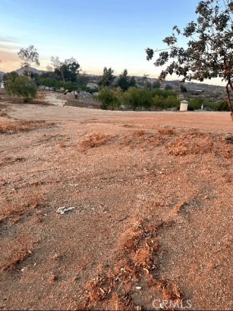 21861 Horseshoe Nuevo, CA 92567