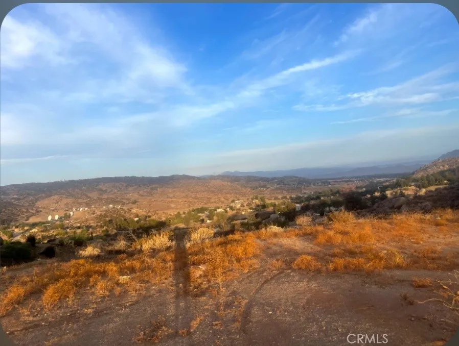 21861 Horseshoe Nuevo, CA 92567
