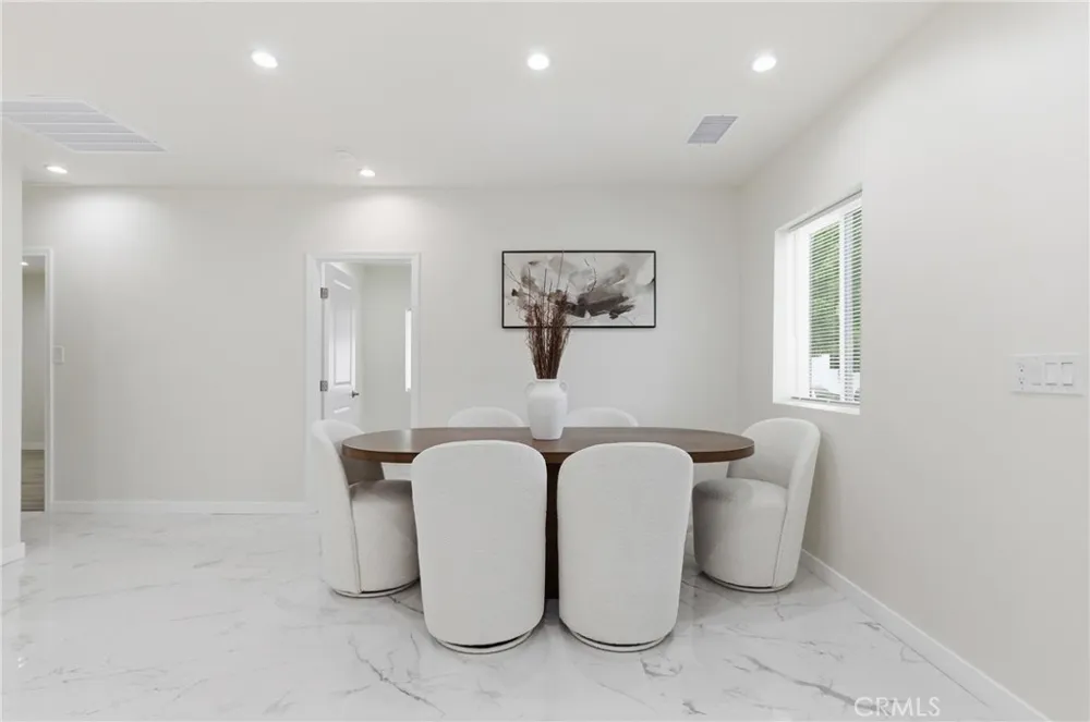 10012 Plainview Avenue Tujunga, CA 91042