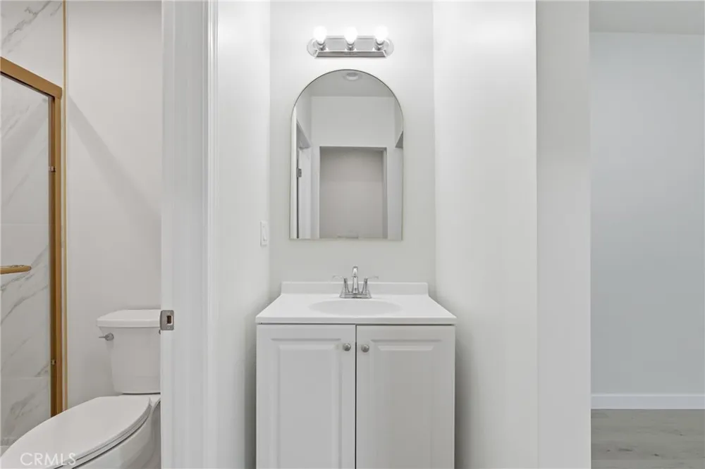 10012 Plainview Avenue Tujunga, CA 91042