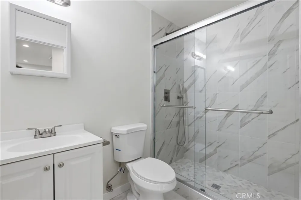 10012 Plainview Avenue Tujunga, CA 91042