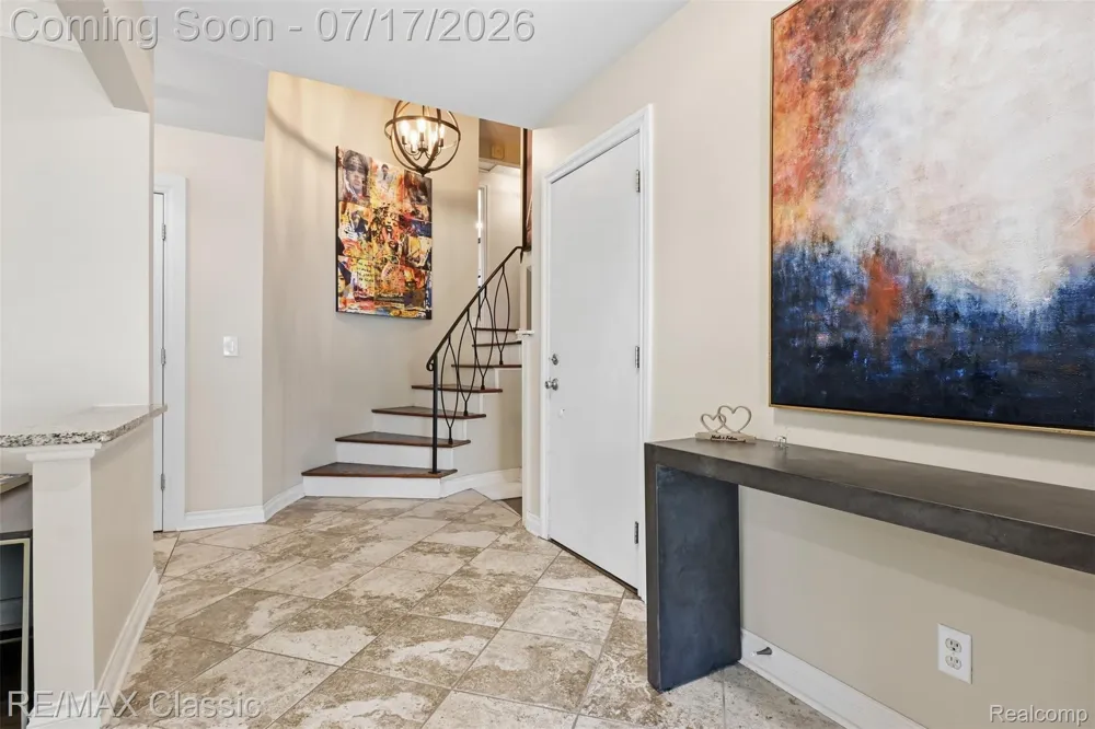 1628 Lexington Street Plymouth City, MI 48170