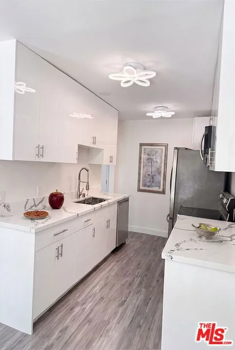1750 Camino Palmero Street #237 Los Angeles, CA 90046