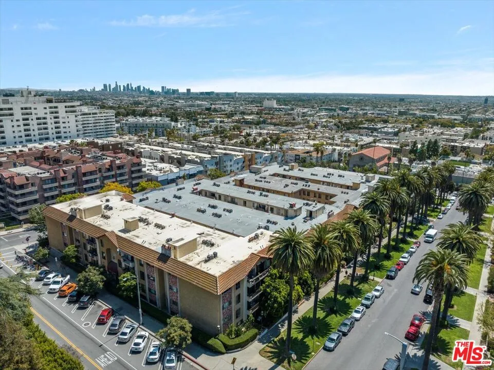 1750 Camino Palmero Street #237 Los Angeles, CA 90046