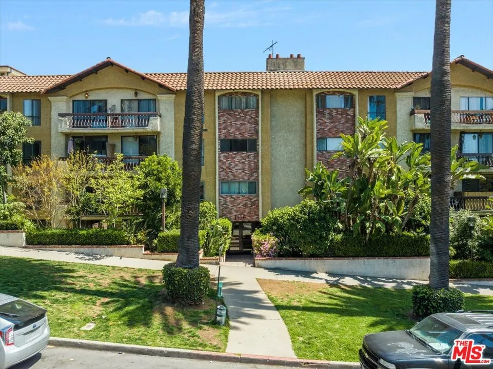1750 Camino Palmero Street #237 Los Angeles, CA 90046