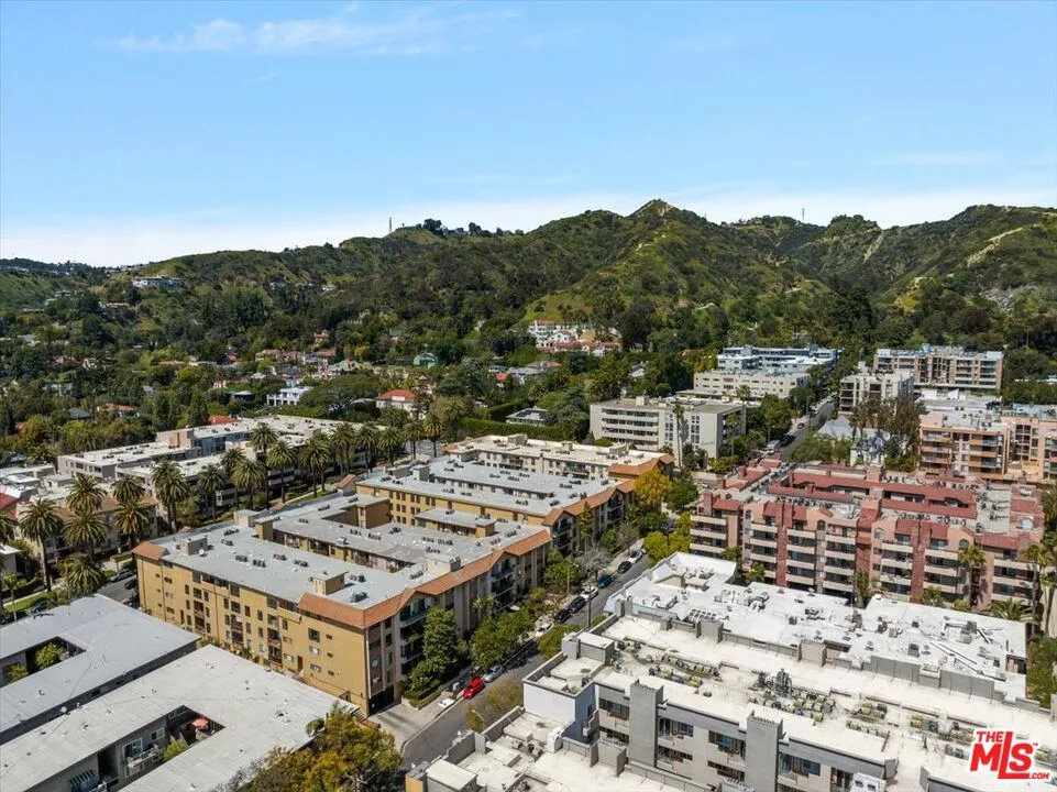 1750 Camino Palmero Street #237 Los Angeles, CA 90046